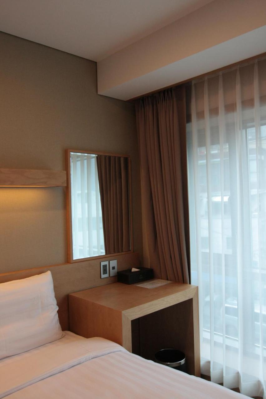 Floral Hotel Namsan City Seoul Myeongdong Room photo