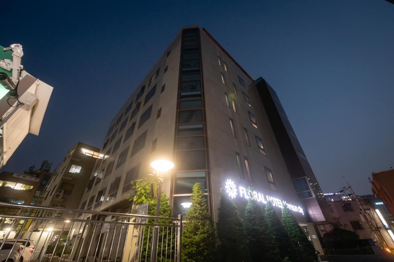 Floral Hotel Namsan City Seoul Myeongdong Exterior photo