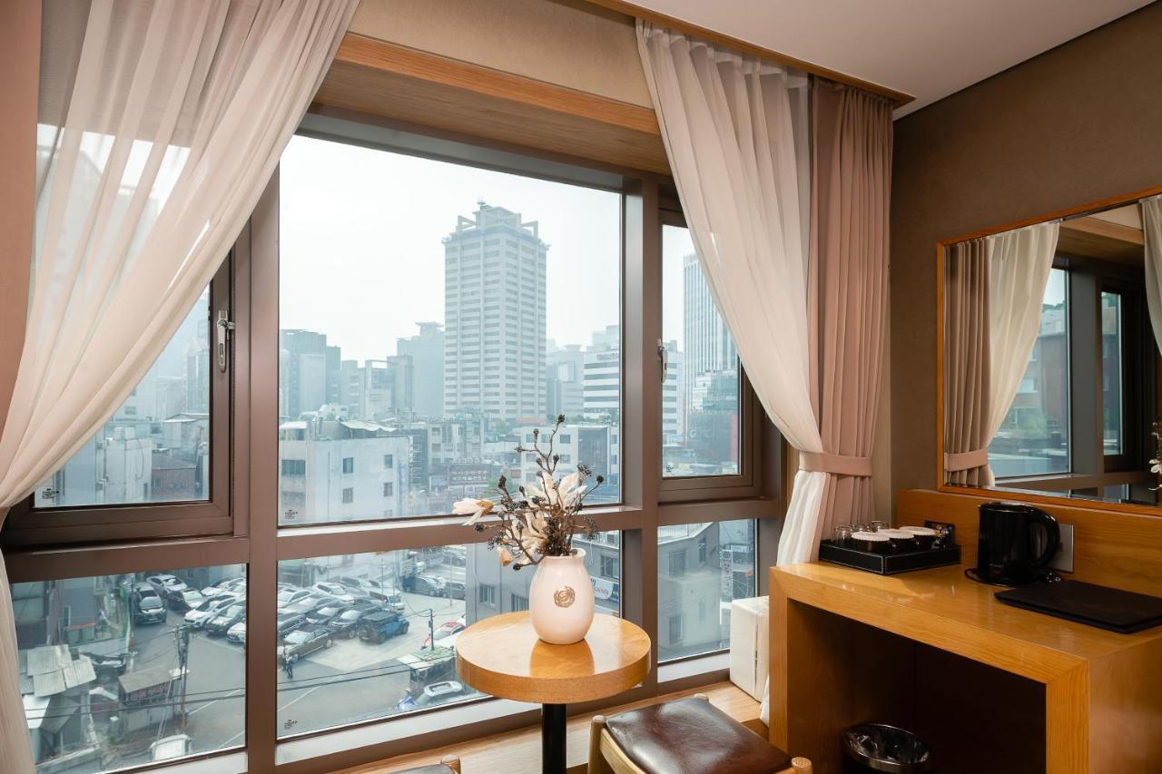 Floral Hotel Namsan City Seoul Myeongdong Exterior photo